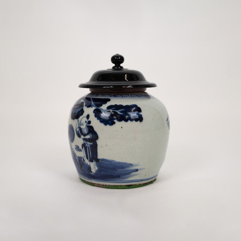 A Chinese Blue and White Porcelain Vase with Wooden Lid