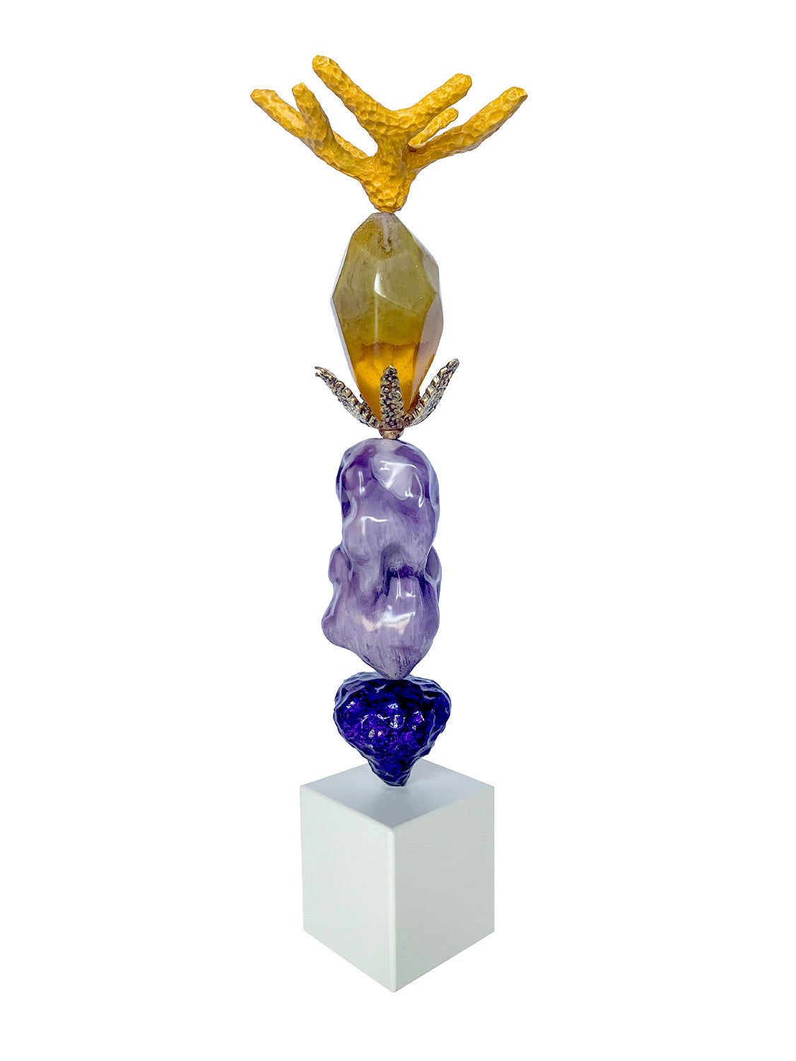 "Harlow" Totem
