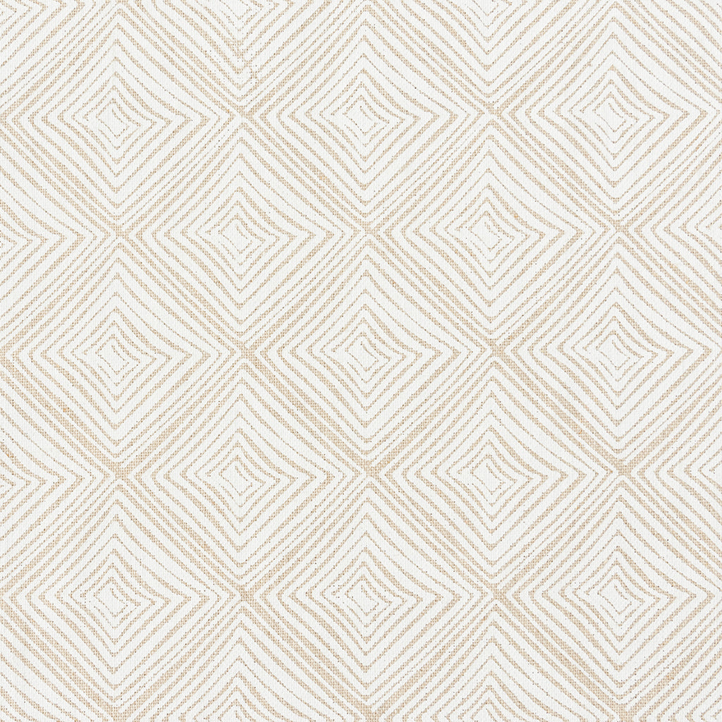 Quadrato - White on Natural (Memo)