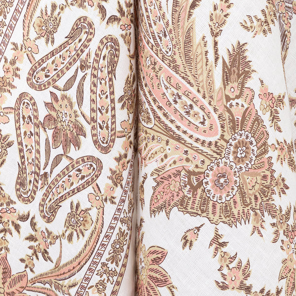 Toast & Salmon on Blanc