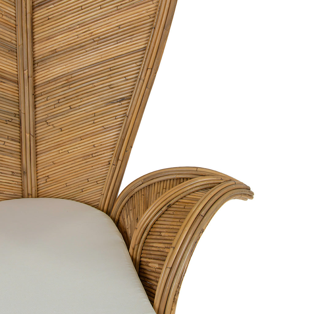 Oversized Leaf Chair