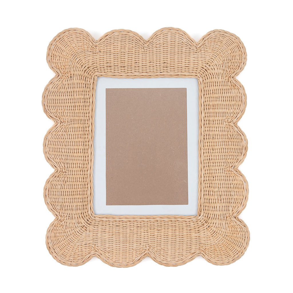 Rattan Scalloped Photo Frame