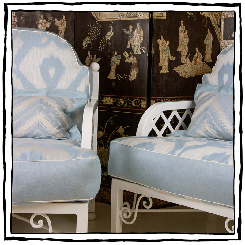 White Lacquered Wrought Iron Sofa and Two Armchairs in the Style of Emilio Terry