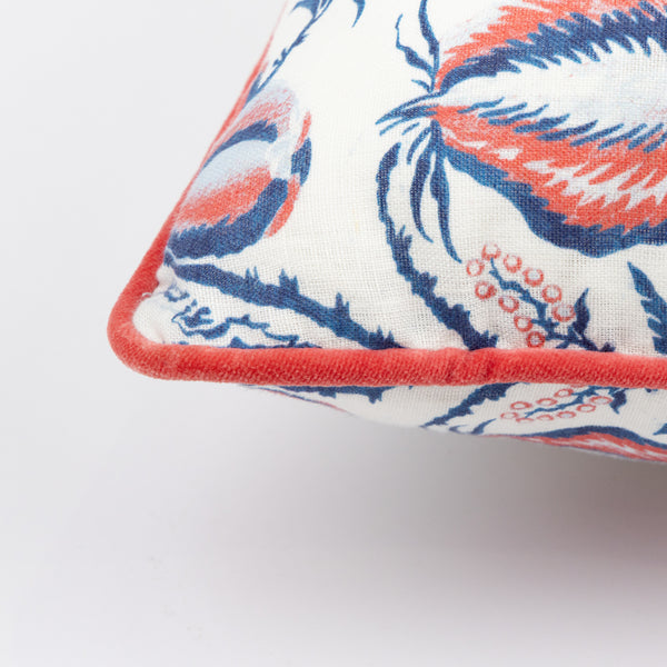 Nantes Pillow