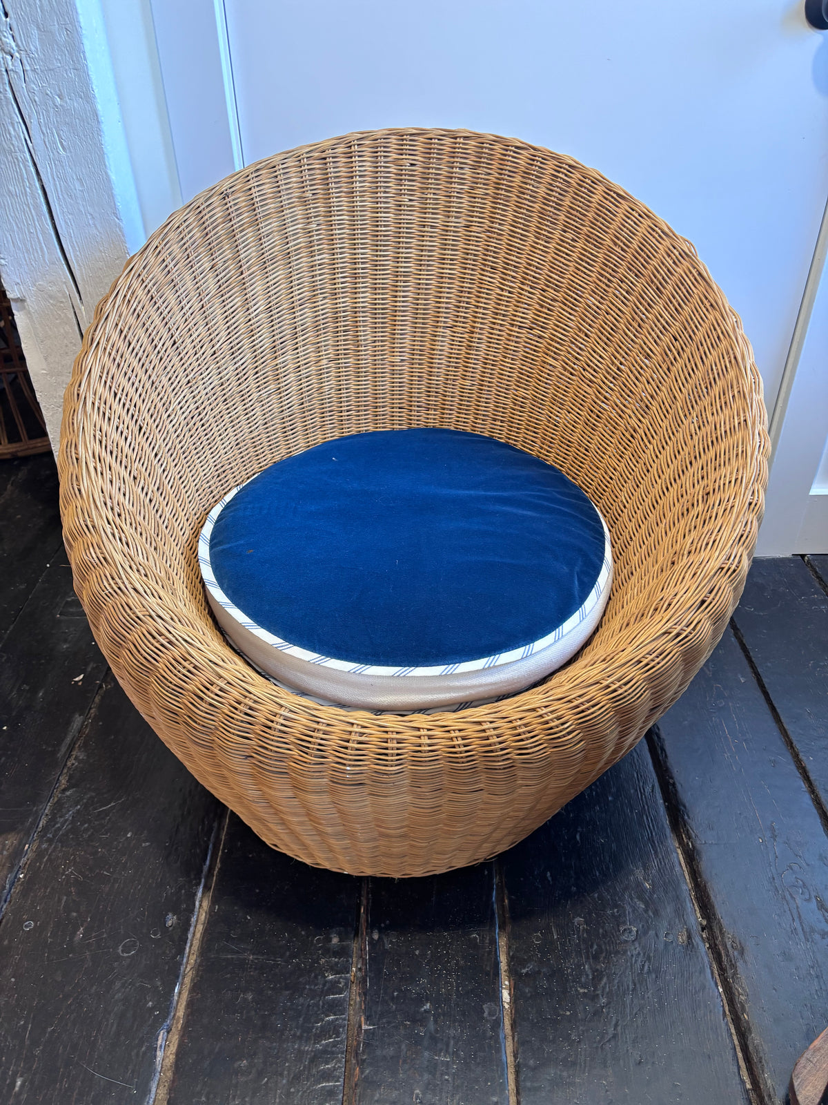 A "Bird Nest" Chair in the Style of Isamu Kenmochi
