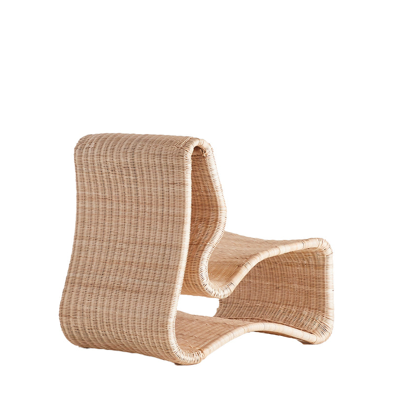 Lyphira Lounge Chair