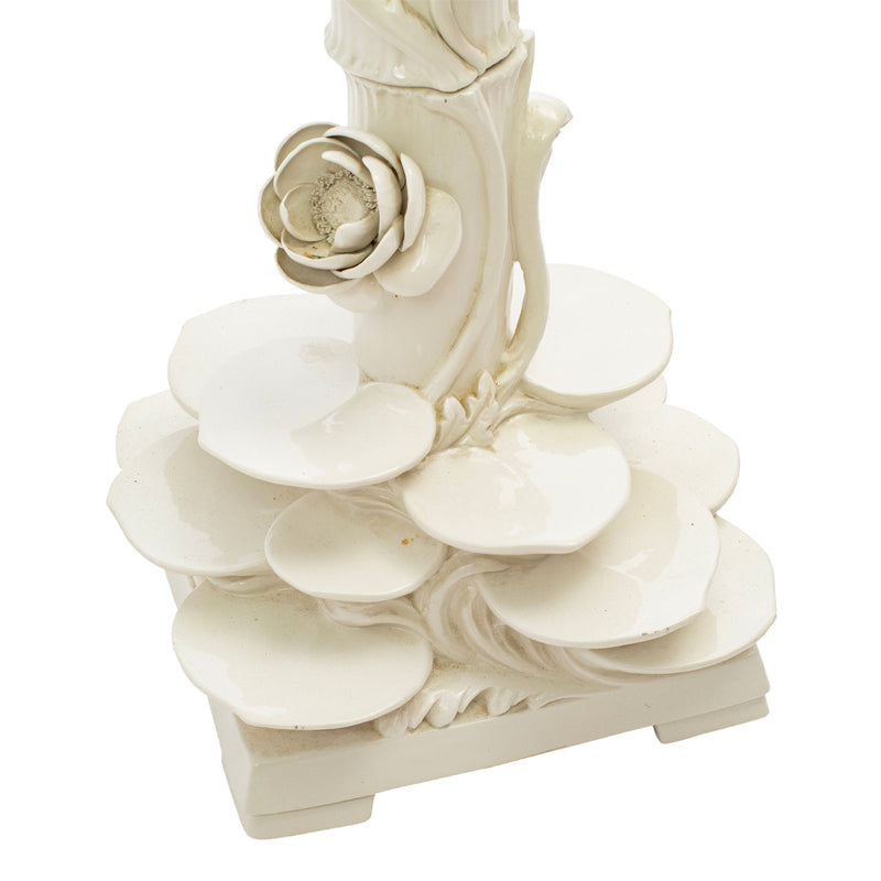 Porcelain Lotus Table Lamp