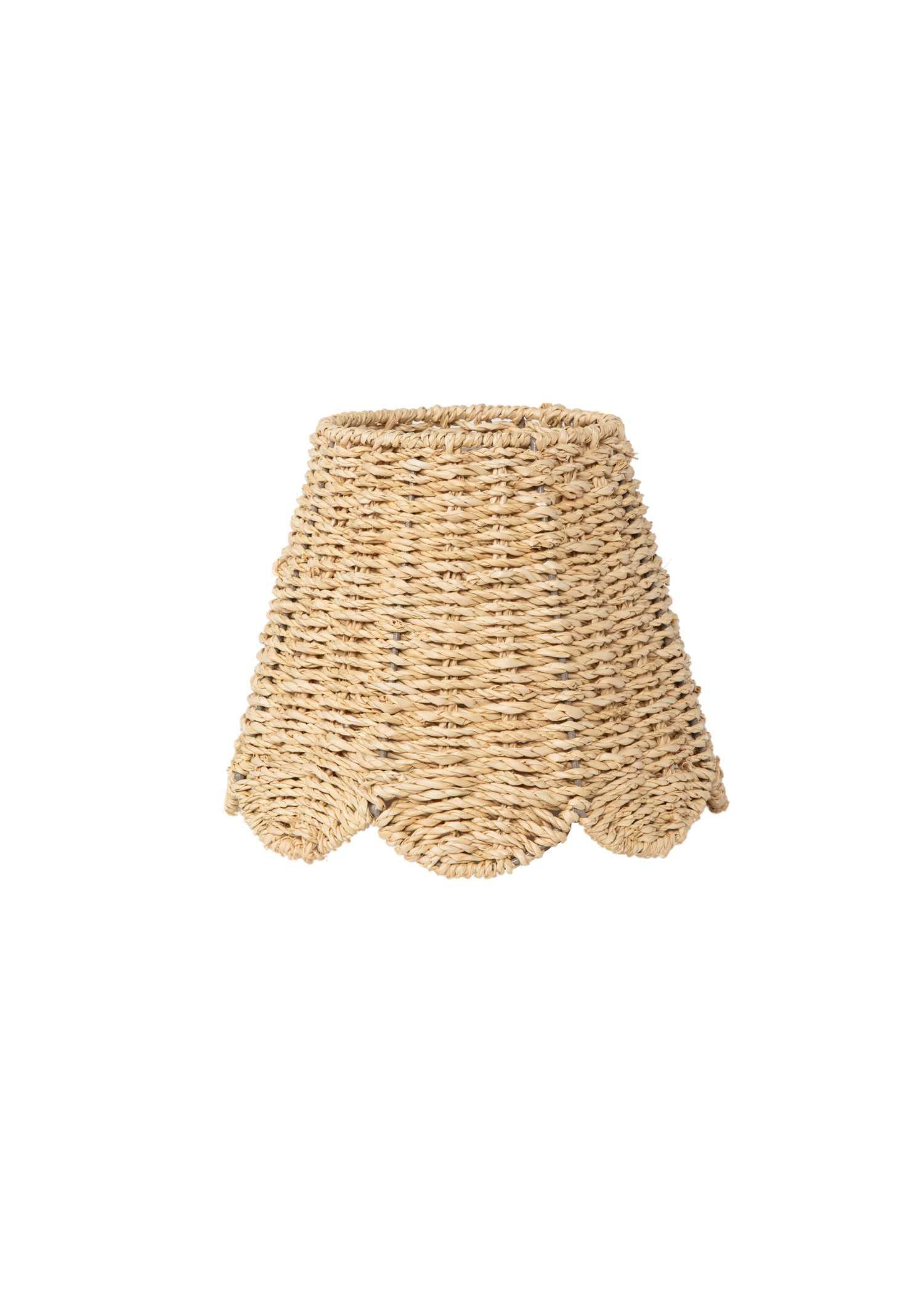 Scalloped Lampshade in Ivory Twisted Seagrass